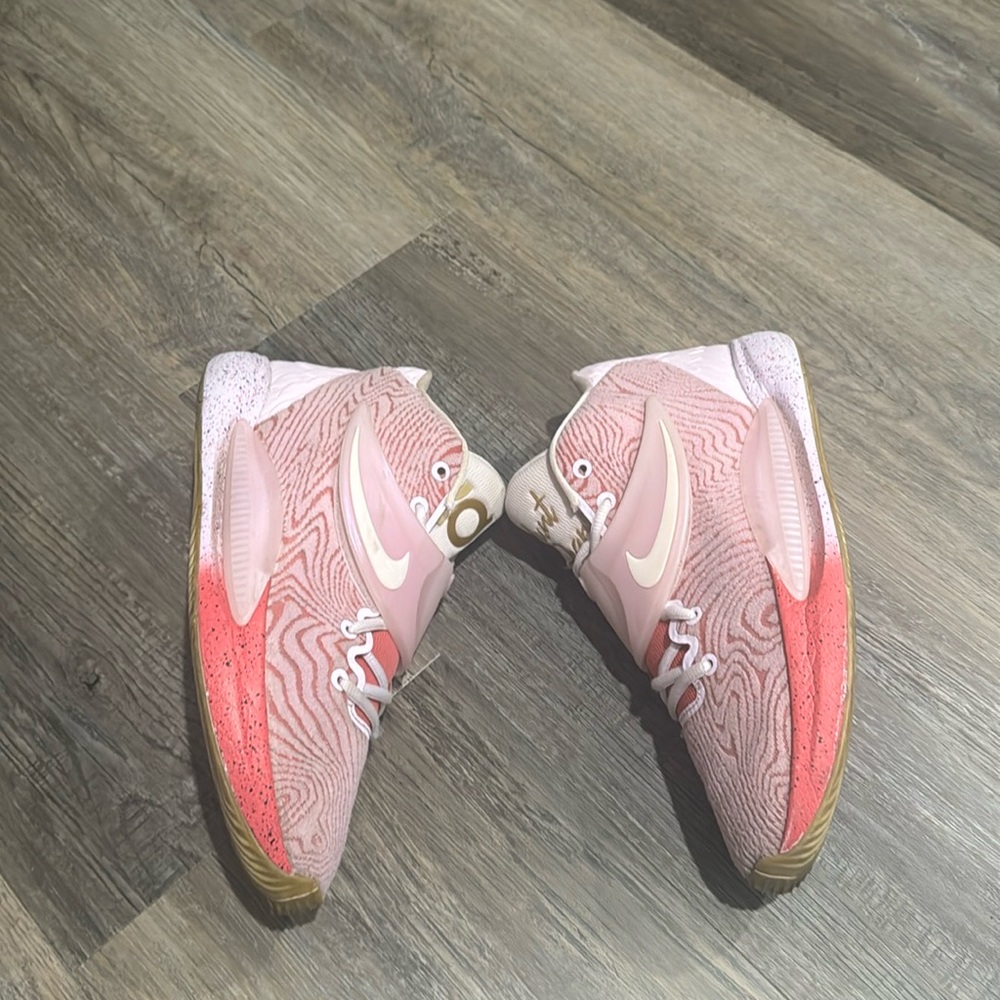 Nike KD 14 Aunt Pearl Mens Size 10.5 Pink